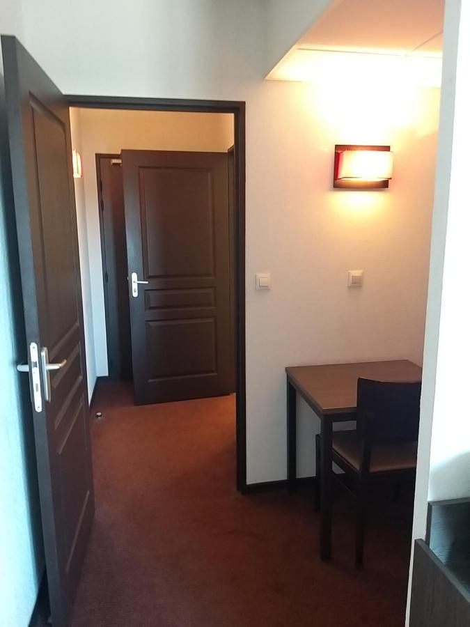 Studio Privatif Dans Hotel Residence Nimes Gare Exterior photo